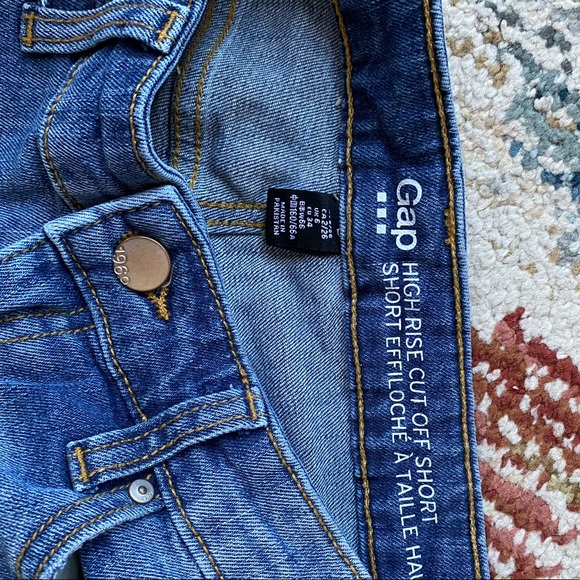 High rise jean shorts - Picture 2 of 3